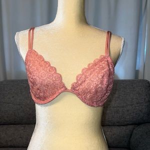 Victoria’s Secret Coral Lace Unlined Plunge Bra Size 36C